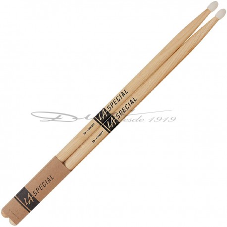 BAQUETAS BATERIA 5BN (PUNTA DE NYLON) HICKORY